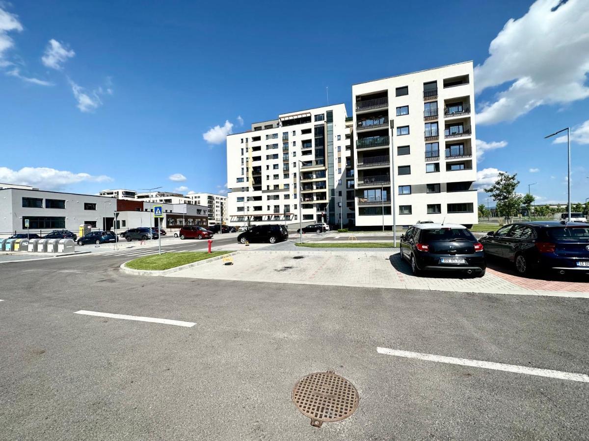 Kasper Coresi Mall - Rise Private Apartments & Suites ブラショフ エクステリア 写真