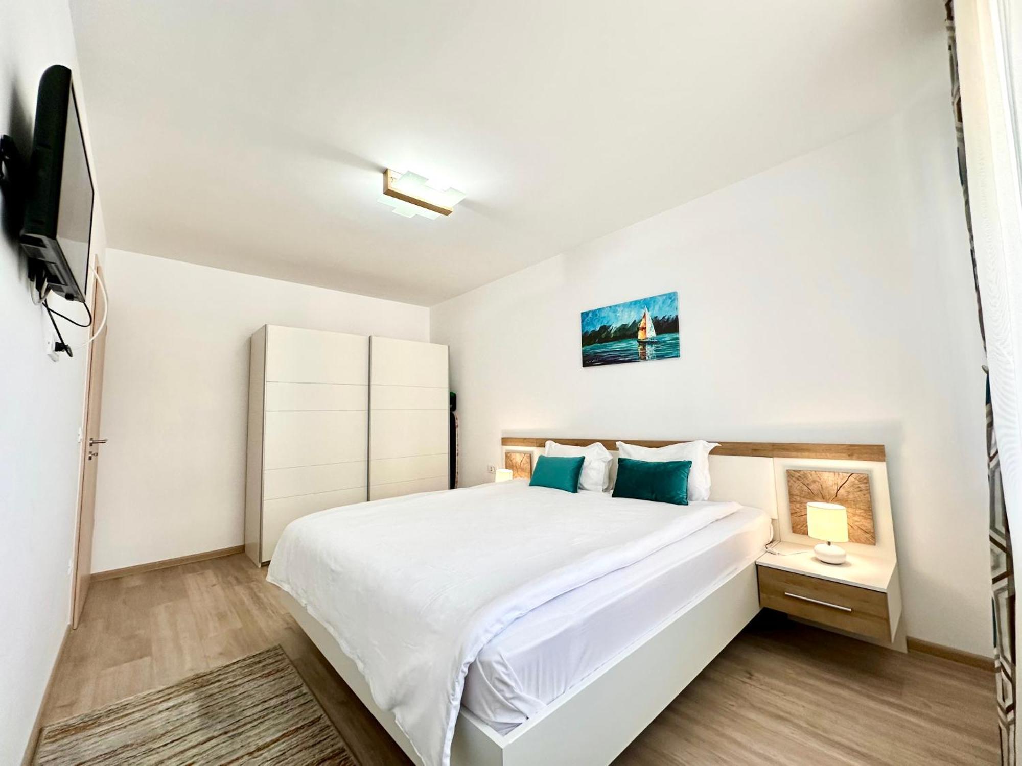 Kasper Coresi Mall - Rise Private Apartments & Suites ブラショフ エクステリア 写真