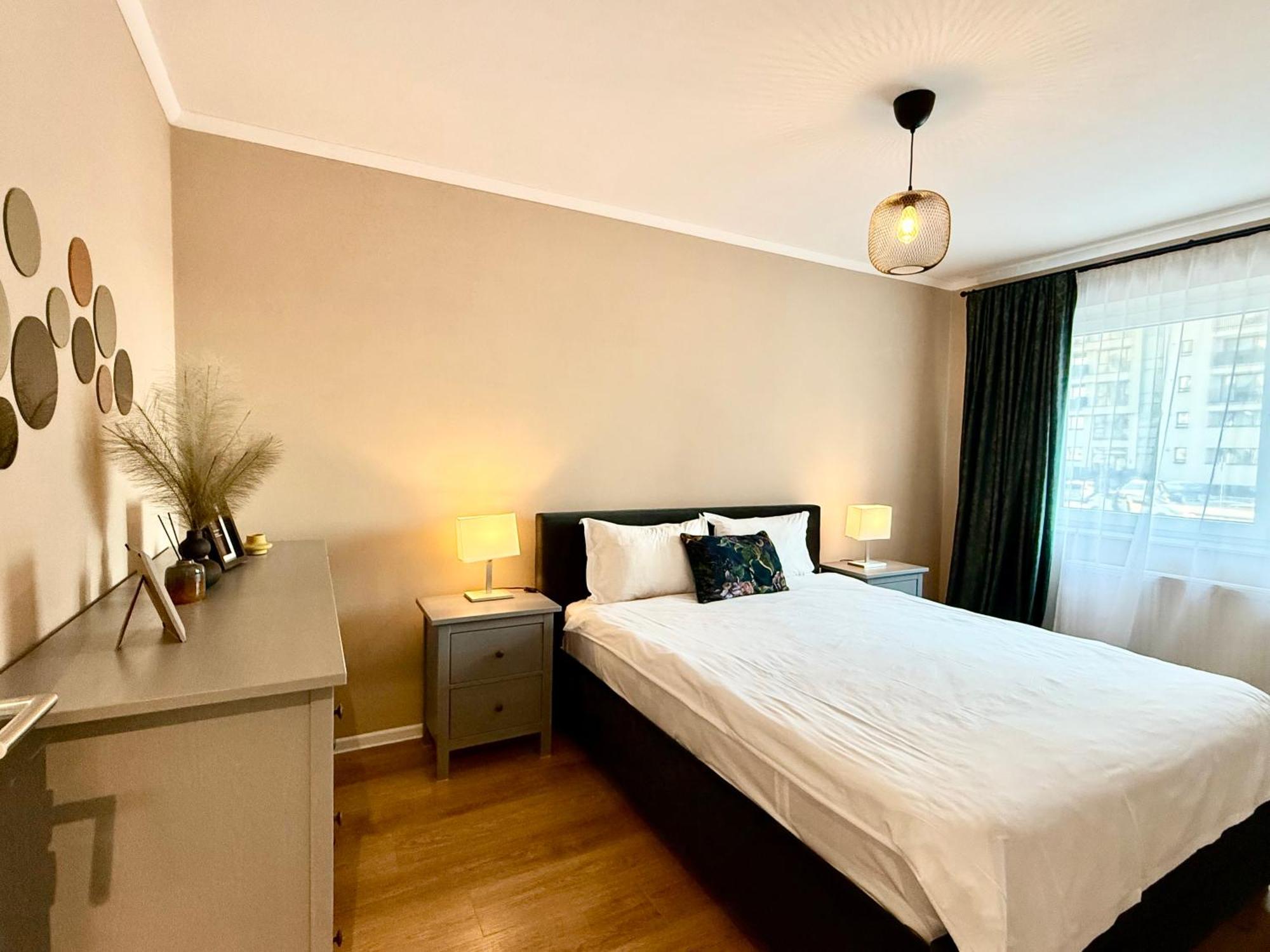 Kasper Coresi Mall - Rise Private Apartments & Suites ブラショフ エクステリア 写真