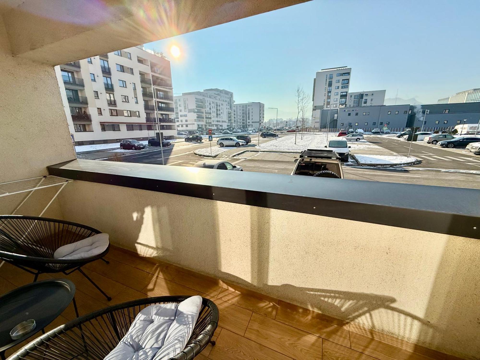 Kasper Coresi Mall - Rise Private Apartments & Suites ブラショフ エクステリア 写真