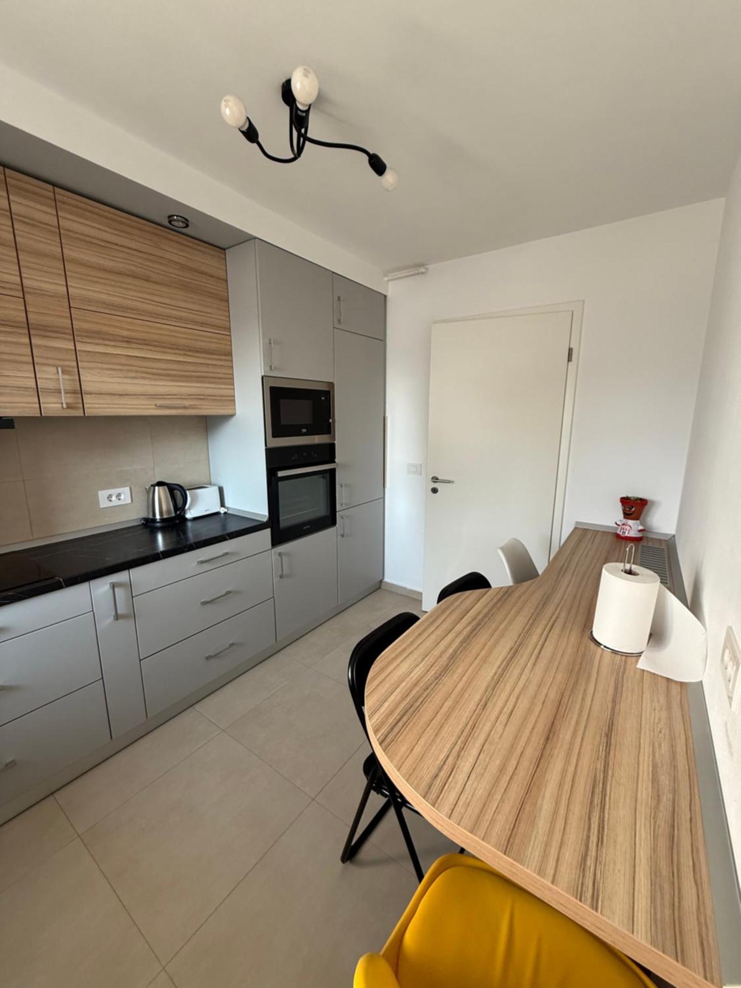 Kasper Coresi Mall - Rise Private Apartments & Suites ブラショフ エクステリア 写真